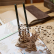 Ugears 3D dřevěné mechanické puzzle Organizér na psací potřeby