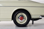 Ixo-models Volvo 122s Amazon 1965 - With Light & Sound Effects 1:8 Ivory