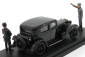 Rio-models Alfa romeo 6c 1750 - Mussolini Personal Car - Visita A Predappio Casa Natale - 1930 - With Figures - Exclusive Carmodel 1:43 Black