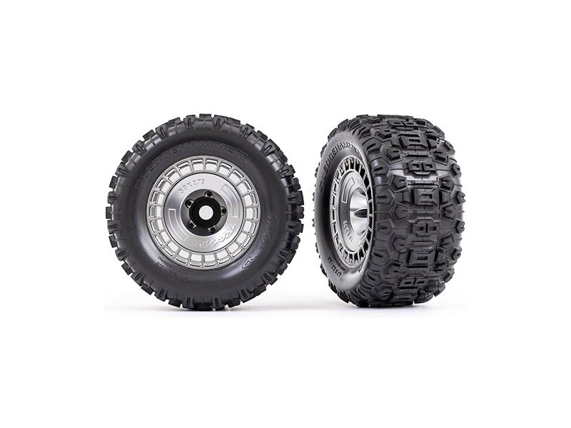 Traxxas kolo 3.8\