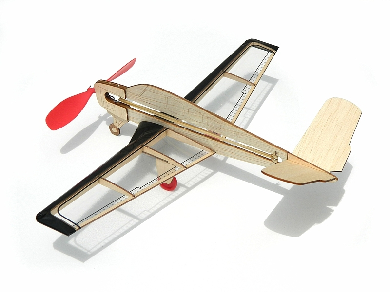 V-Tail Bonanza gumáček 318mm