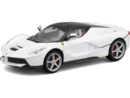 Bburago Signature LaFerrari 1:43 bílá