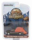 Greenlight GMC Sierra Classic 1500 Pick-up Camper 1986 1:64 Brown