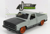 Jada Chevrolet C-10 Pick-up Toyo Tires 1985 1:24 Matná Šedá Černá