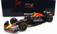 Minichamps Red bull F1 Rb18 Team Oracle Red Bull Racing N 11 1:18, tmavě modrá