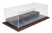 Atlantic Vetrina display box Diorama Base Porto Lungh.lenght Cm 57.0 X Largh.width Cm 30.0 X Alt.height Cm 2.5 - Harbour Base - Cover Lungh.lenght Cm 52.0 X Largh.width Cm 25.0 X Alt.height Cm 16.5 1:43 Různé