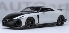 Autoart Nissan Gt-r50 By Italdesign 2021 1:18 Bílá Se Setkala S Černou