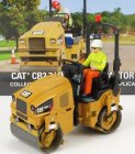 Dm-models Caterpillar Catcb2.7 Silniční válec 1:50, žlutá