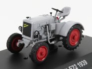 Edicola Fendt F22 Tractor 1939 - Con Vetrina - With Showcase 1:43 Silver