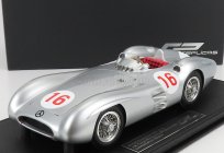 Gp-replicas Mercedes benz F1  W196r Streamliners N 16 1:18, stříbrná