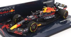 Minichamps Red bull F1 Rb18 Team Oracle Red Bull Racing N 11 1:43, tmavě modrá