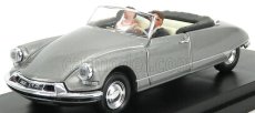 Rio-models Citroen Ds 19 Cabriolet Just Married 1961 With Figures 1:43 Grey