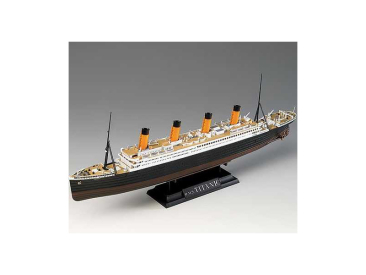 Academy Titanic (1:700)