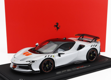 Bbr-models Ferrari Sf90 Xx Stradale 2024 - Con Vetrina - With Showcase 1:18 Bianco Artico - Bílá Met Oranžová Černá