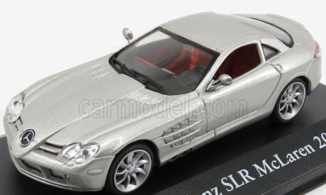 Edicola Mercedes benz Slr Mclaren 2003 - Con Vetrina - With Showcase 1:43 Silver