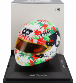 Spark-model Arai helmet F1  Casco Helmet Alpha Tauri At04 Team Alpha Tauri N 22 Monza Italy Gp 2023 Yuki Tsunoda 1:5 Bílá Zelená Červená