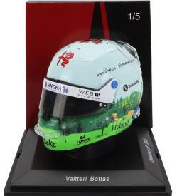 Spark-model Bell helmet F1  Casco Helmet Alfa Romeo C43 Team Stake N 24 Canada Gp 2023 Guanyu Zhou 1:5 Bílá Zelená