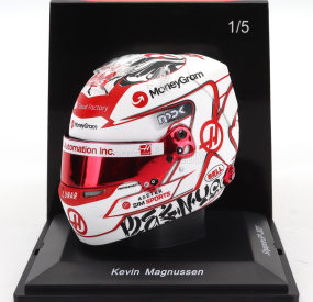 Spark-model Bell helmet F1  Casco Helmet Haas Vf-23 Team Moneygram Haas N 20 Singapore Gp 2023 Kevin Magnussen 1:5 Bílá Červená