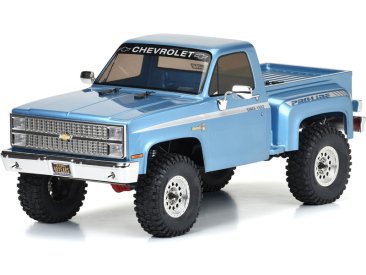 RC auto Axial SCX10 III Base Camp Chevrolet K10 1982 RTR