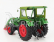 Universal hobbies Fendt Farmer 5s 4wd Tractor With Front Loader 1975 1:32 Zelená Červená