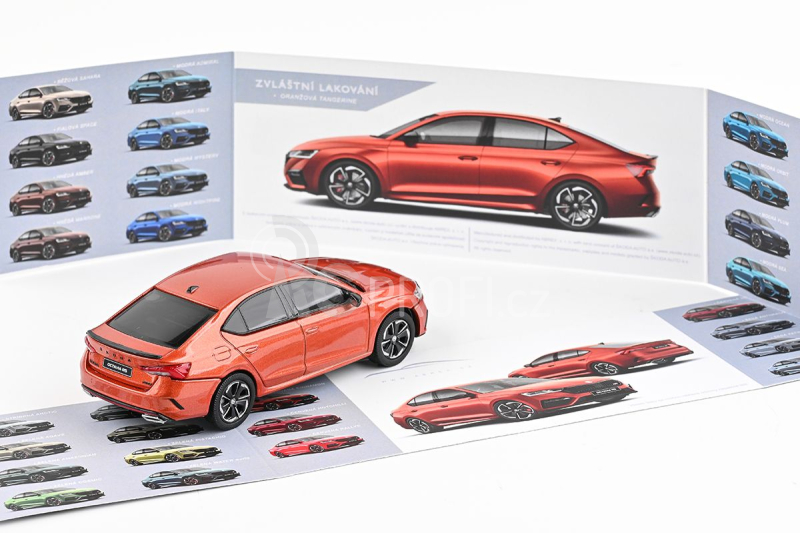 Abrex Škoda Octavia IV RS (2020) 1:43 - Oranžová Tangerine Metalíza