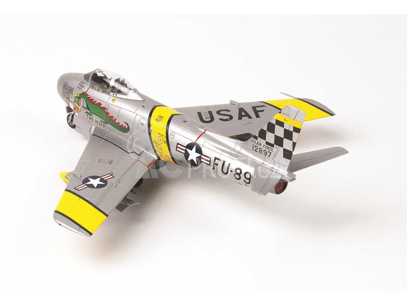 Academy North American F-86F Sabre The Huff (1:48)