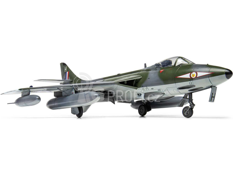 Airfix Hawker Hunter FGA.9/FR.10/GA.11 (1:48)