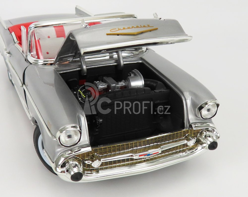 Autoworld Chevrolet Bel Air Cabriolet Open 1957 1:18 Silver