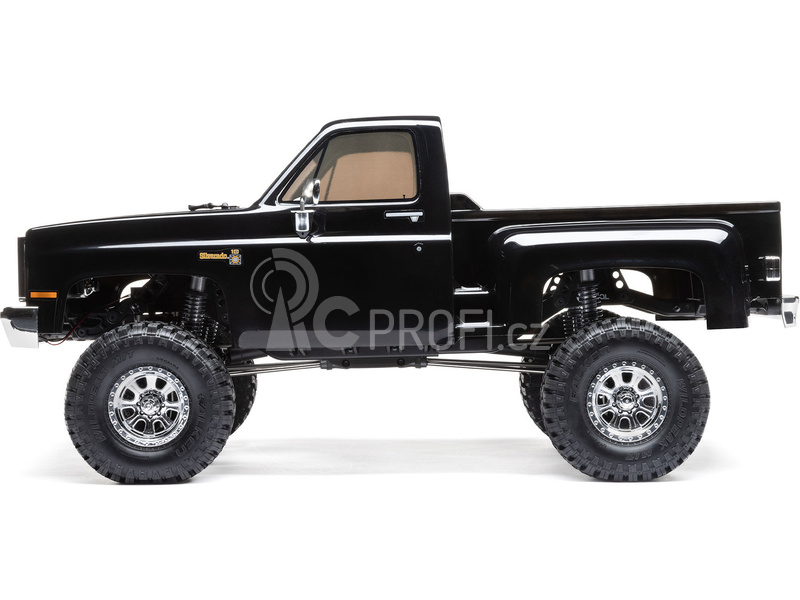 RC auto Axial SCX10 III Base Camp 1:10 4WD Chevy K10 1982 RTR, modrá