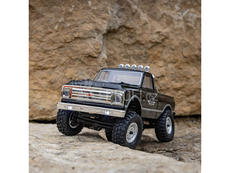 RC auto Axial SCX24 Chevrolet C10 1967 1:24 4WD RTR, černá