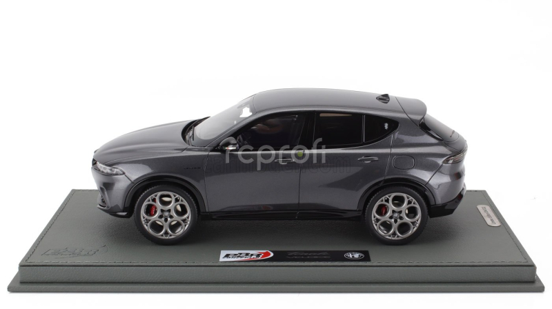 Bbr-models Alfa romeo Tonale Veloce Plug-in Hybrid 2023 - Con Vetrina - With Showcase 1:18 Grigio Vesuvio - Grey Met