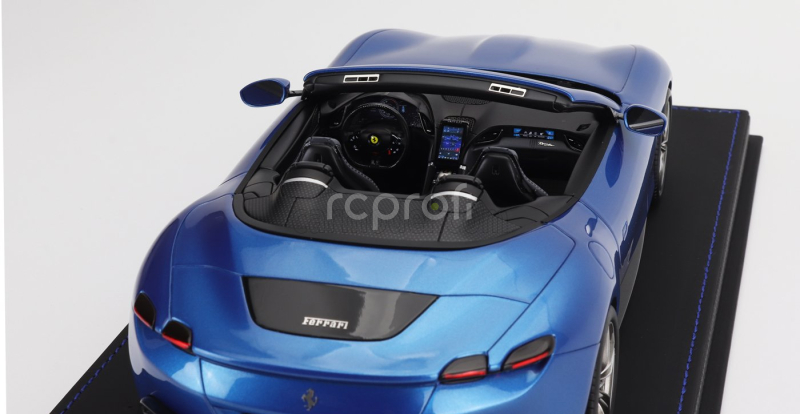 Bbr-models Ferrari Roma Spider Open 2020 - Con Vetrina - With Showcase 1:18 Blu Corsa - Modrá Met