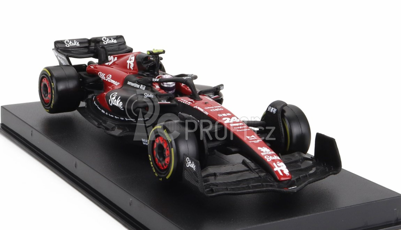 Bburago Alfa romeo F1 C43 Team Stake N 24 Season 2023 Guanyu Zhou 1:43, černá