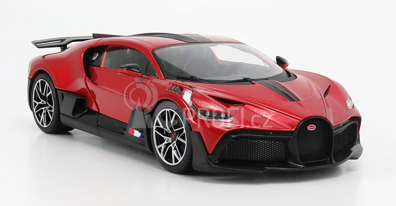 Bburago Bugatti Divo 1:18 červená