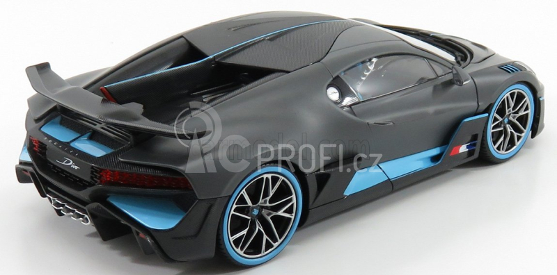 Bburago Bugatti Divo 1:18 stříbrná