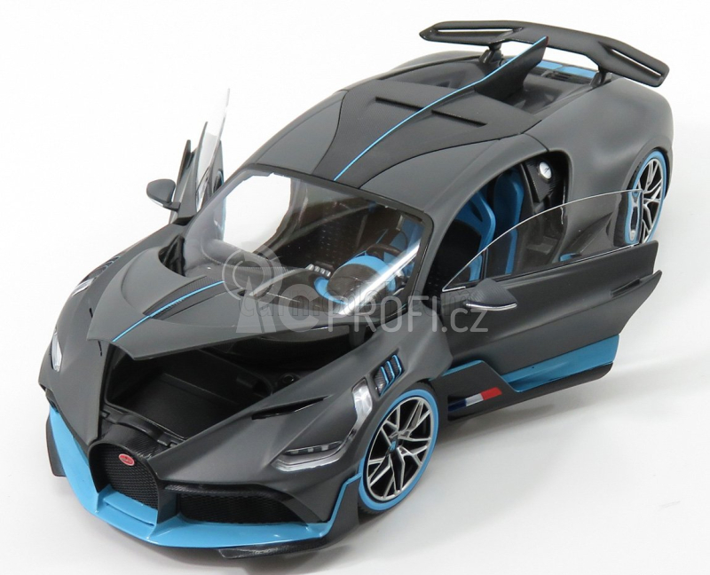 Bburago Bugatti Divo 1:18 stříbrná