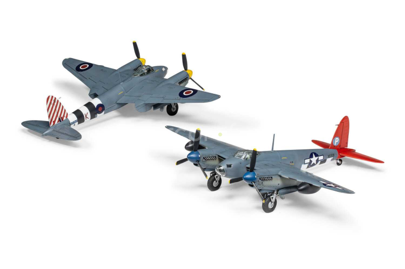 Classic Kit letadlo A04065 - De Havilland Mosquito PR.XVI (1:72)