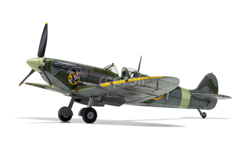 Classic Kit letadlo A05125A - Supermarine Spitfire Mk.Vb (1:48)