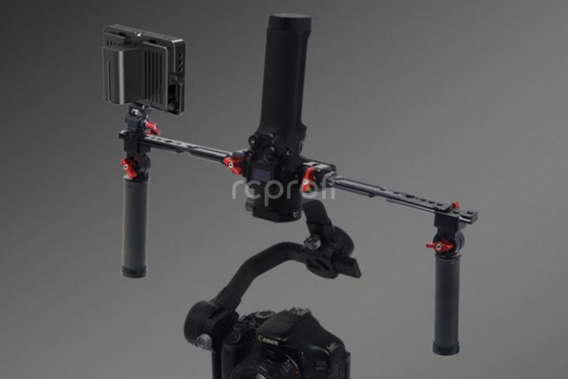 DJI RS 3 / 4 serie - Dvojitý ruční stabilizátor