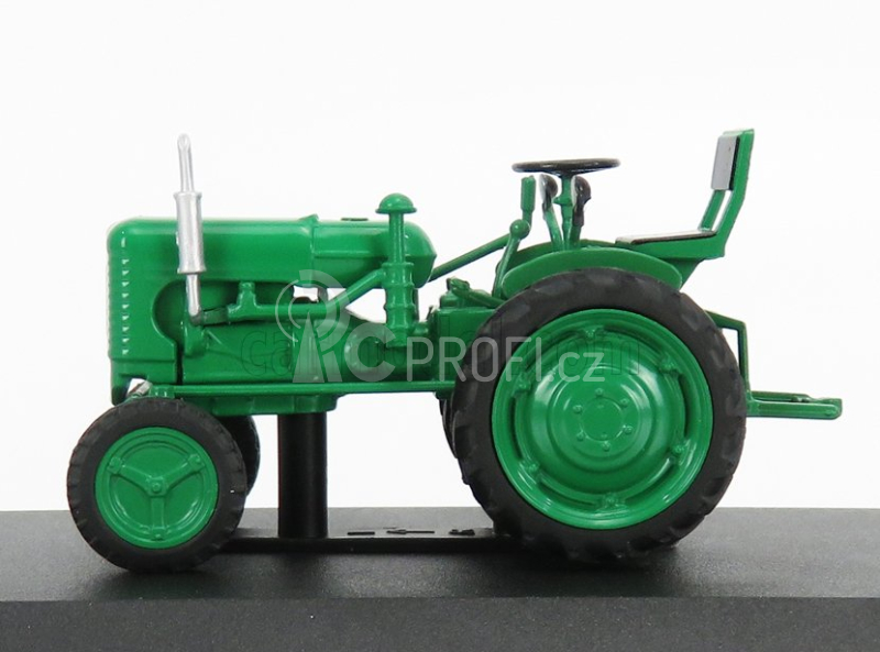 Edicola HTZ Xt3-7 Tractor 1950 - Damage Blister Box 1:43 Zelená