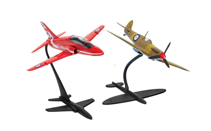 Gift Set letadla A50187 - Best of British Spitfire and Hawk (1:72)