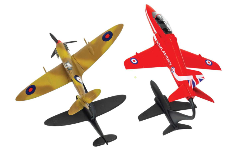 Gift Set letadla A50187 - Best of British Spitfire and Hawk (1:72)