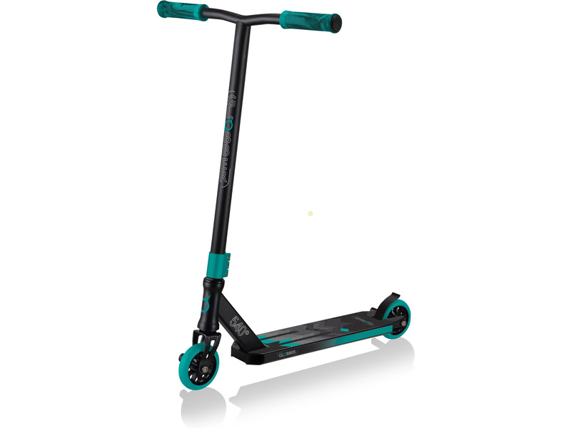 Globber - Koloběžka Freestyle Stunt GS 540 Black / Blue