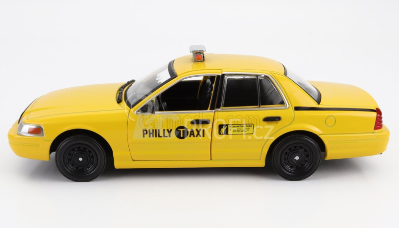 Greenlight Ford usa Crown Victoria Philly Taxi 2015 - Creed 1:24 Žlutá