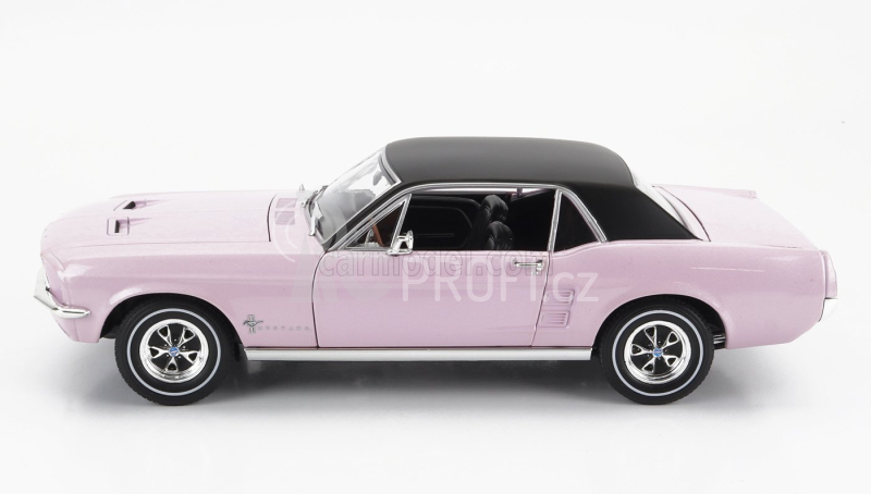 Greenlight Ford usa Mustang Coupe 1968 - The She Country Mustang 1:18, růžová