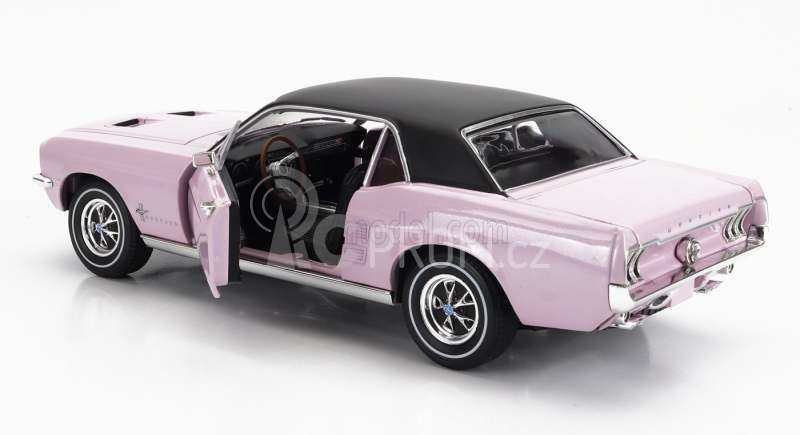 Greenlight Ford usa Mustang Coupe 1968 - The She Country Mustang 1:18, růžová