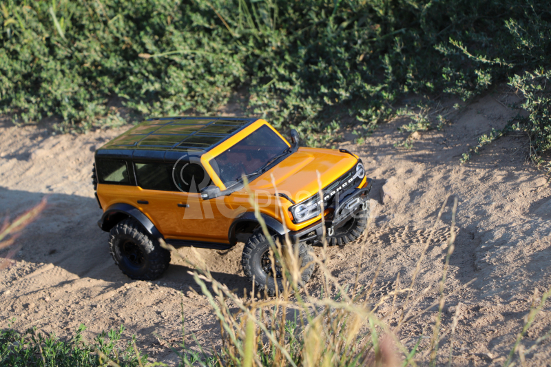 RC auto Traxxas TRX-4 Ford Bronco 2021 TQi 1:10 RTR, červená