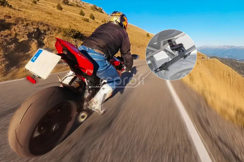 Insta360 držák na selfie tyč na motorku