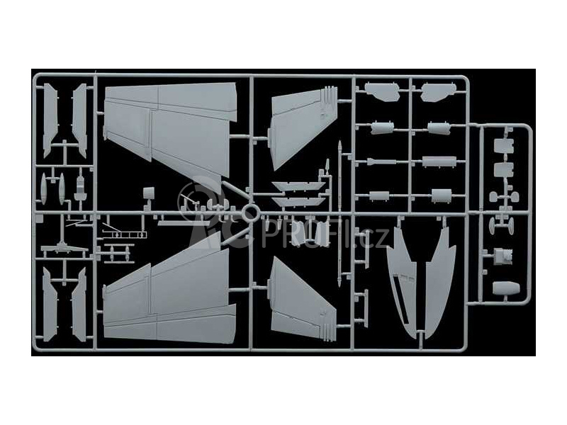 Italeri EA-18G Growler. (1:48)