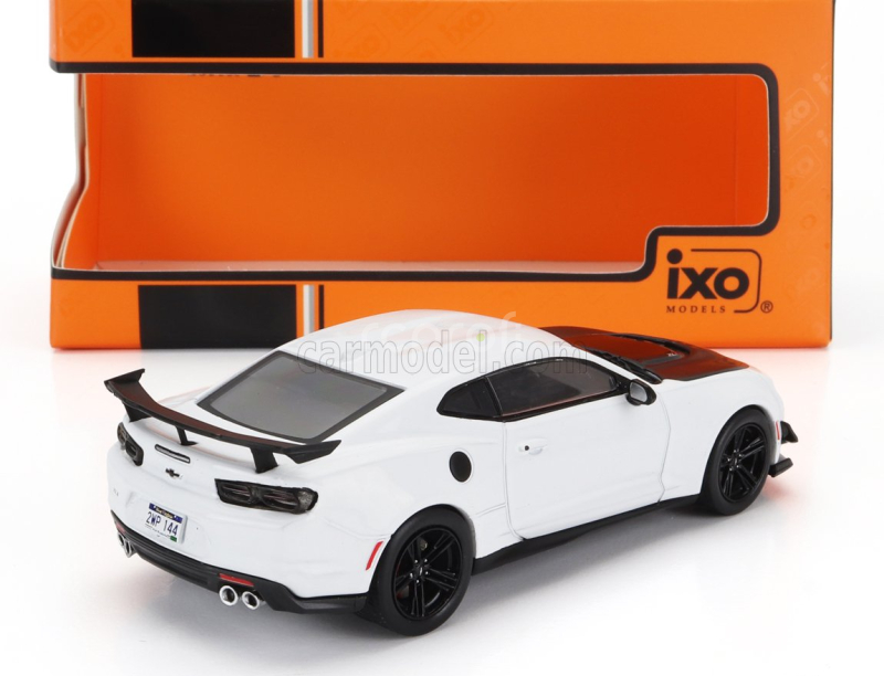 Ixo-models Chevrolet Camaro Zl1 1le Coupe 2019 1:43 Bílá Černá